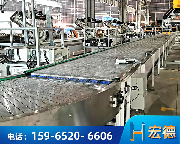  鏈板輸送機(jī)